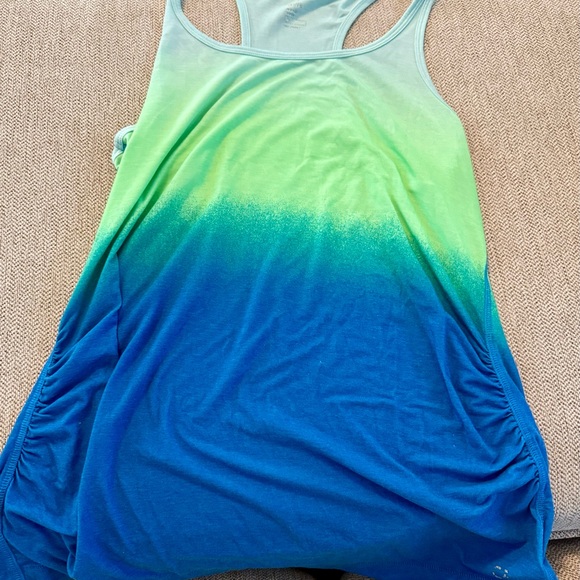 GAP Tops - GAPFit Maternity Tank Top